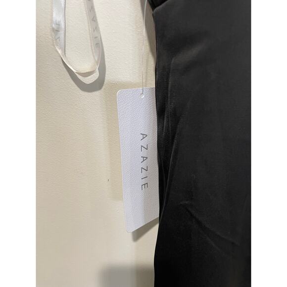 NWT Azazie Brielle A-Line Cowl Spaghetti Straps Stretch Satin Dress Black A22 - Picture 6 of 7